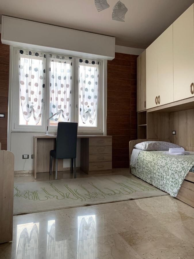 Апартаменты Terrazza Sul Mare In Via Devoto Кьявари Экстерьер фото